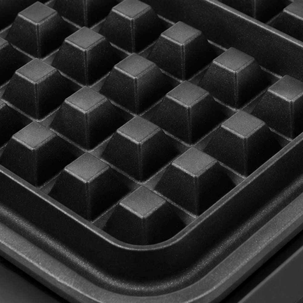 GASTROBACK® Waffle Maker - 42448 - Waffle Maker Advanced Control Pro 4 - BLACK EDITION