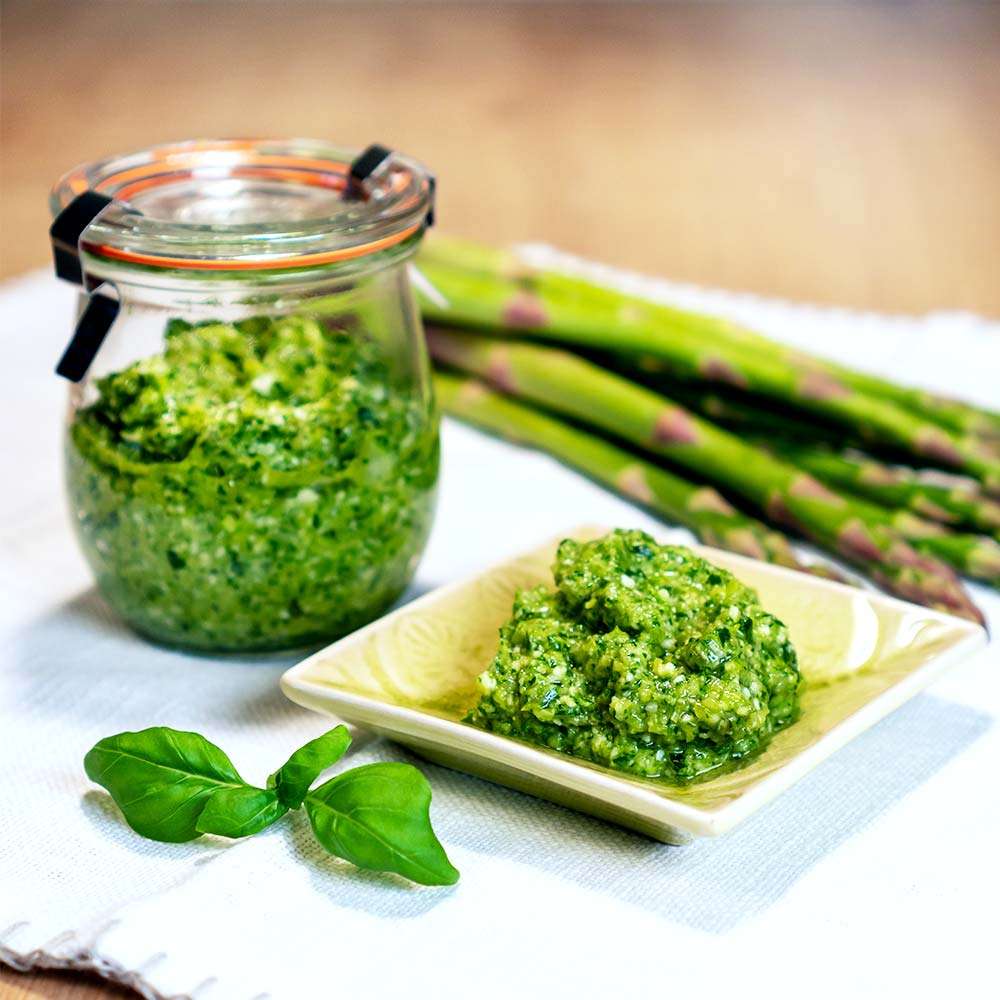 Gruenes_Spargel_Pesto