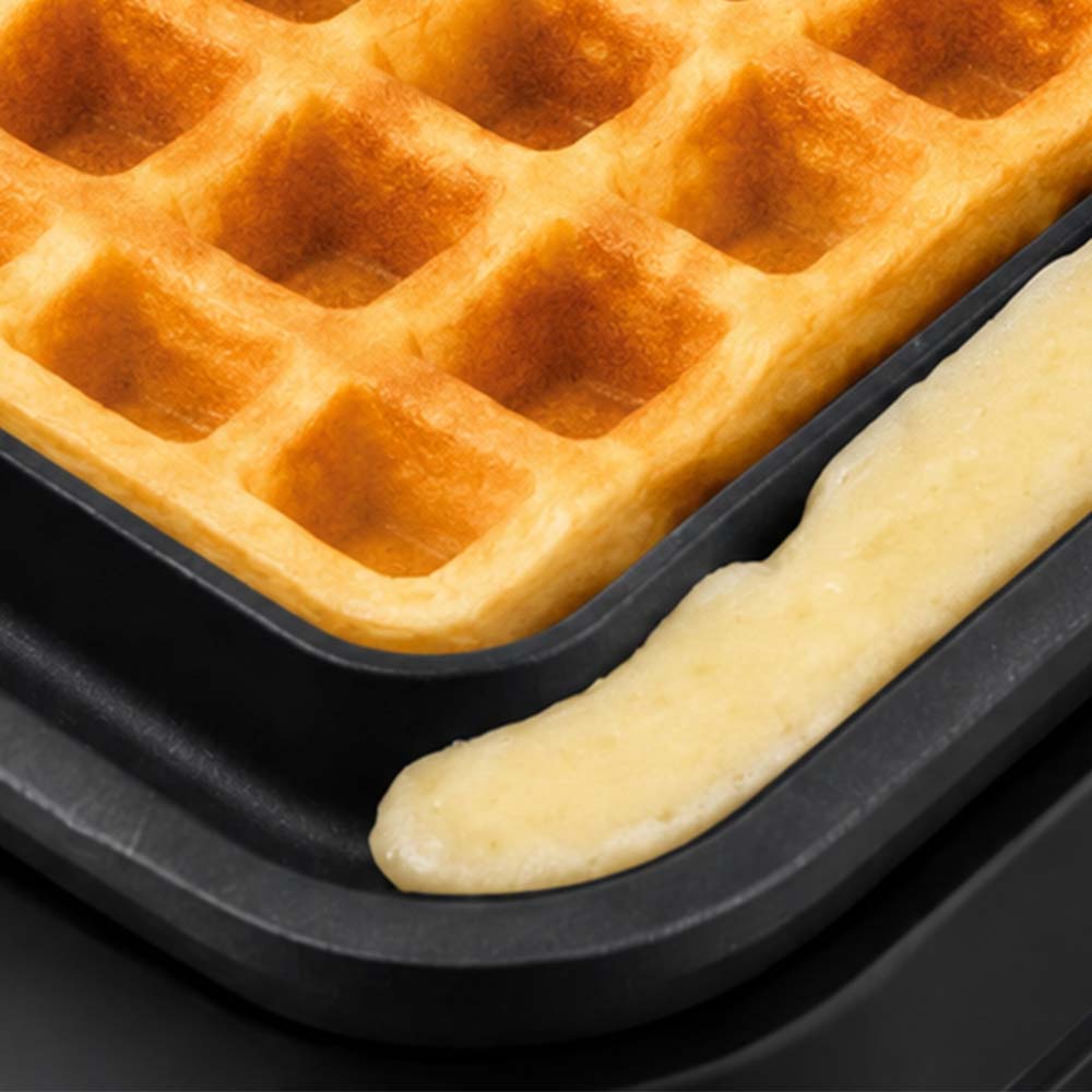 GASTROBACK® Waffle Maker - 42448 - Waffle Maker Advanced Control Pro 4 - BLACK EDITION