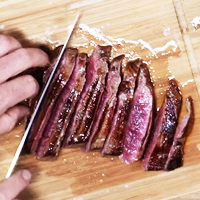 Steak schneiden