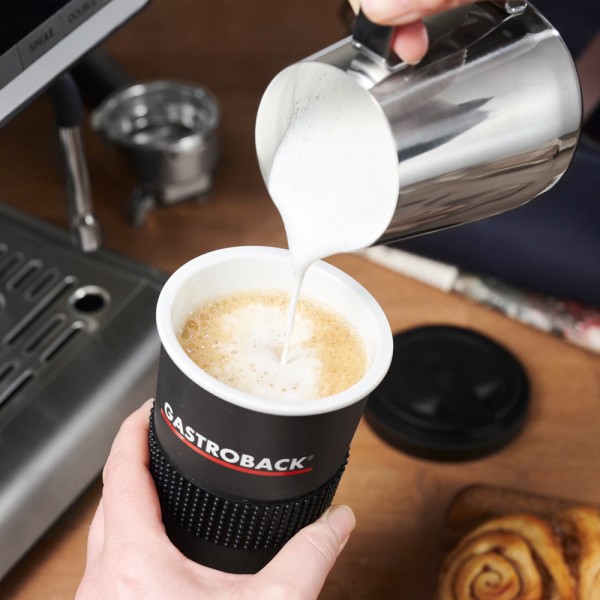 Coffee to go mug made of porcelain